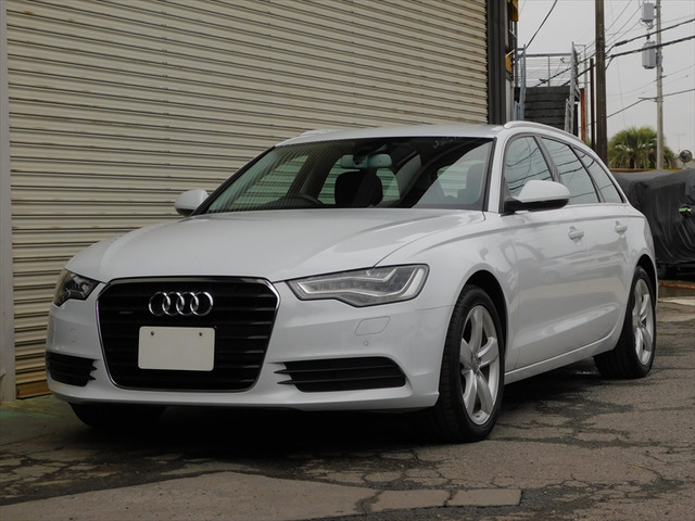 アウディ A6アバント 