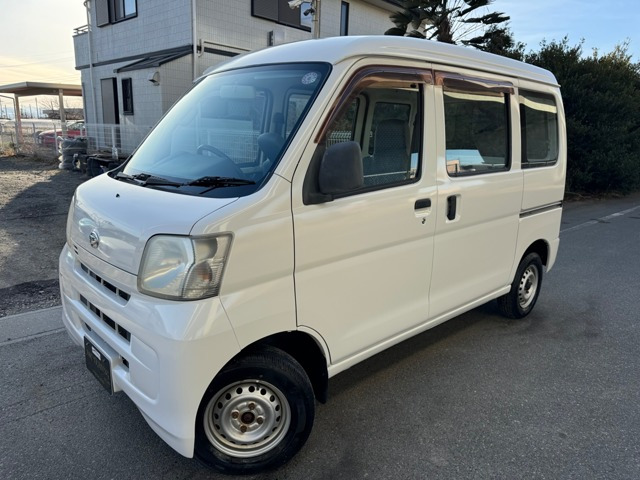 ダイハツ ハイゼットカーゴ 
