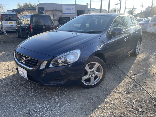 ボルボ V60 