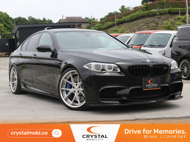 BMW M5 