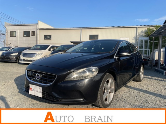 ボルボ V40 