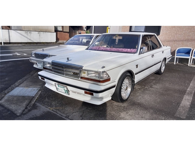 日産 グロリア 