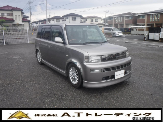 トヨタ bB 