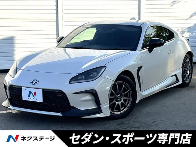 トヨタ GR86 
