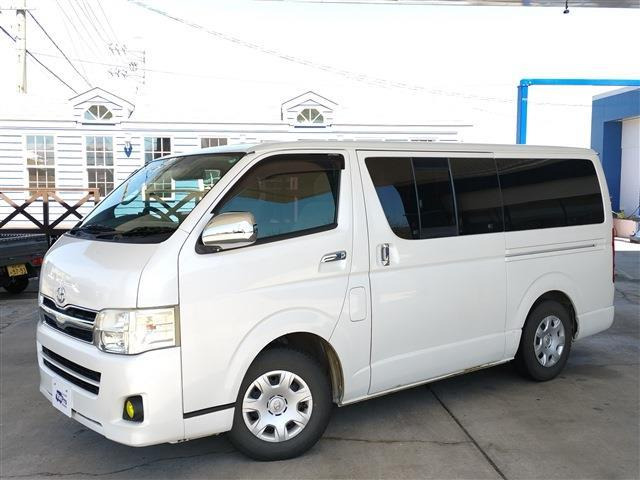 トヨタ ハイエースバン 