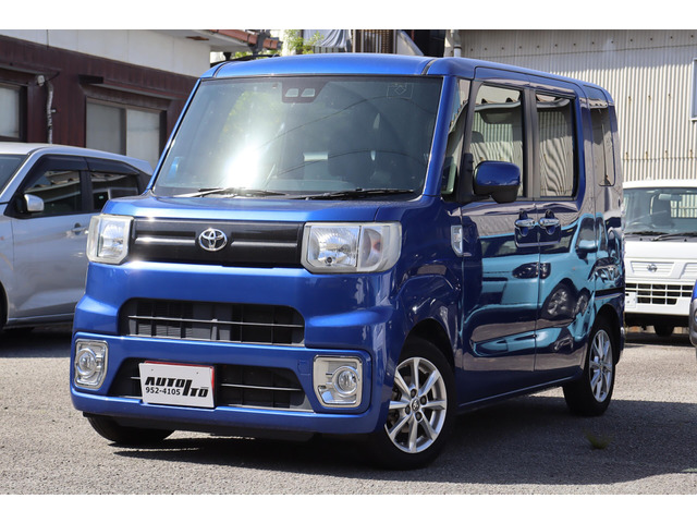 トヨタ ピクシスメガ 