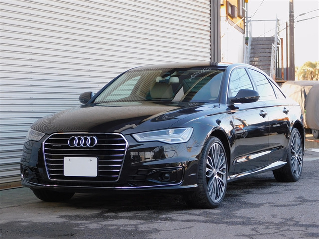 アウディ A6 