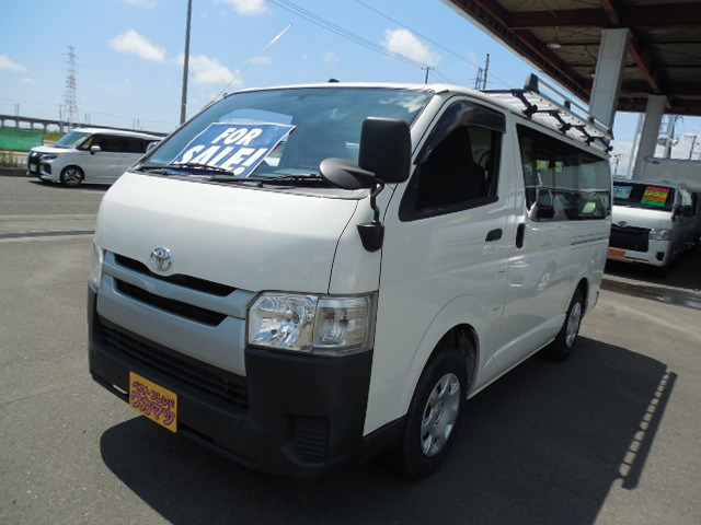 トヨタ レジアスエース 