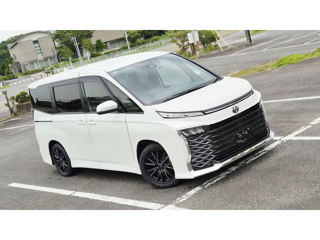 トヨタ ヴォクシー 