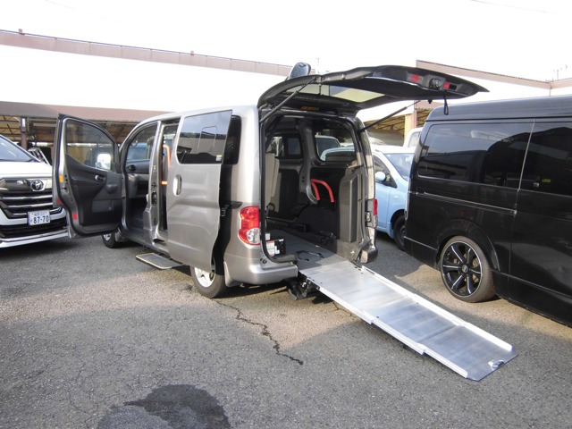 日産 NV200バネットバン 