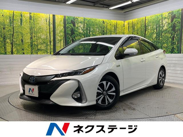 トヨタ プリウスPHV 