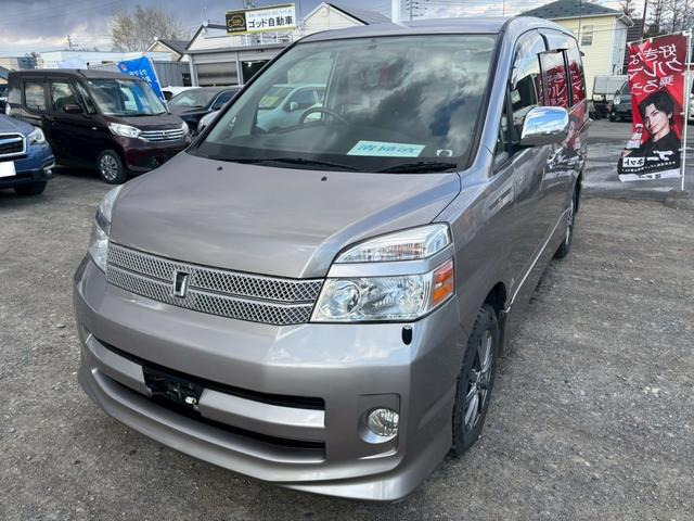 トヨタ ヴォクシー 