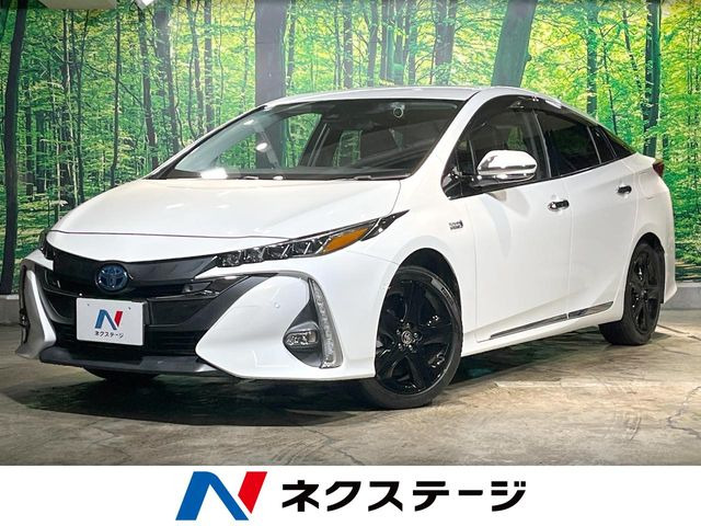 トヨタ プリウスPHV 