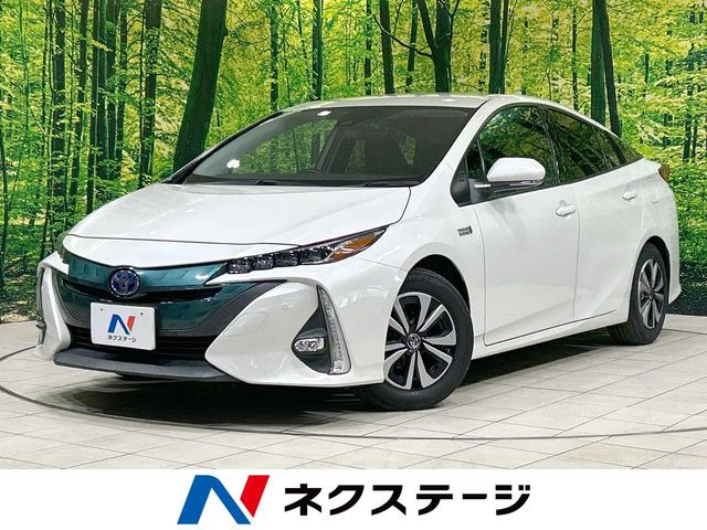 トヨタ プリウスPHV 