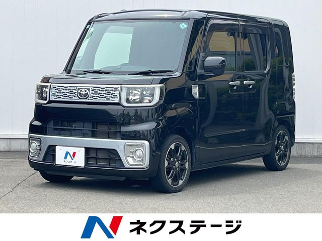 トヨタ ピクシスメガ 