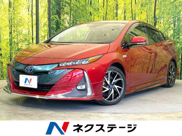 トヨタ プリウスPHV 