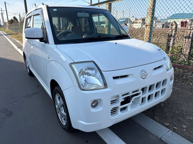 日産 ピノ 