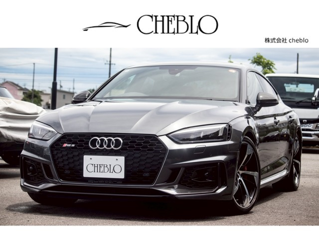 アウディ RS5スポーツバック 