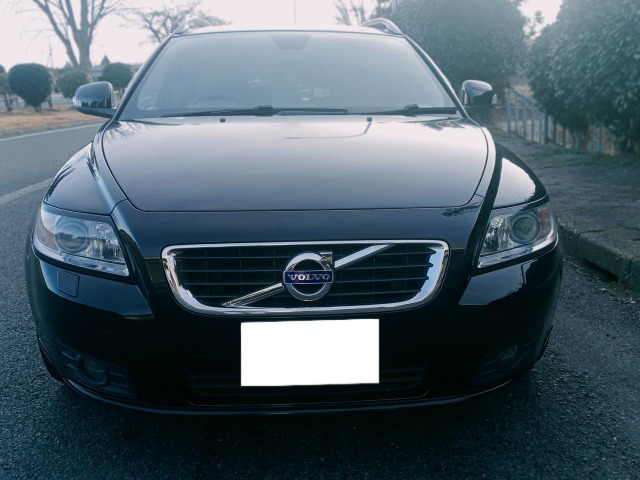 ボルボ V50 