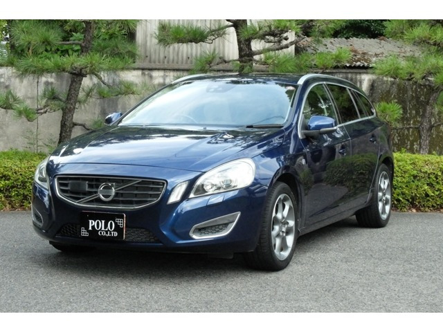 ボルボ V60 