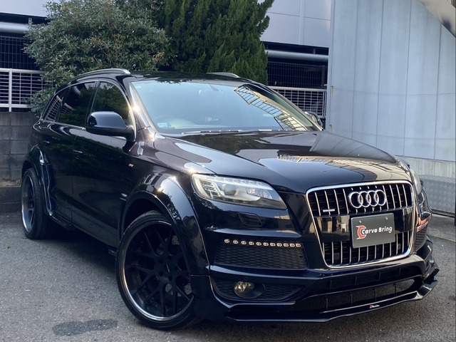 アウディ Q7 