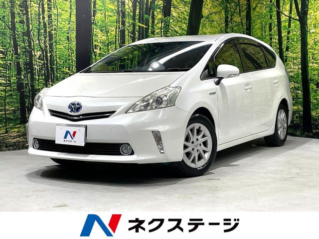 トヨタ プリウスα 