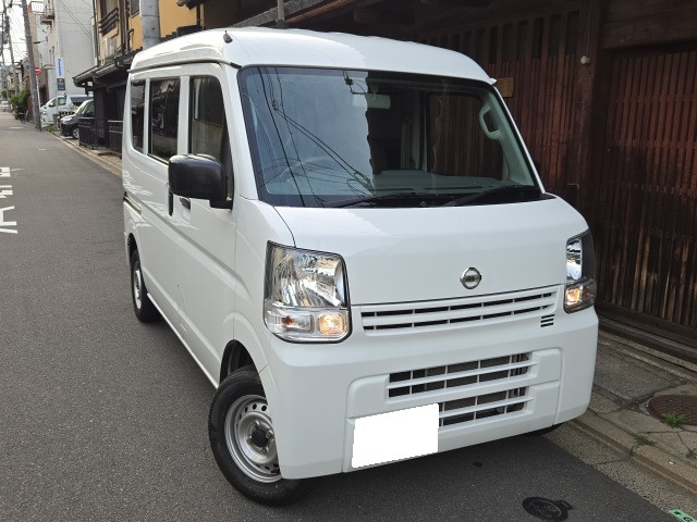 日産 NV100クリッパー 