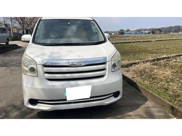 トヨタ ノア 