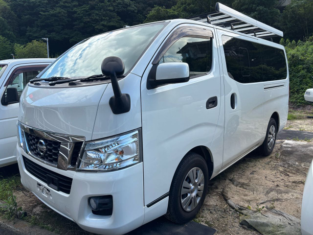 日産 NV350キャラバン 