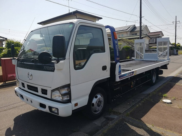 マツダ タイタン 