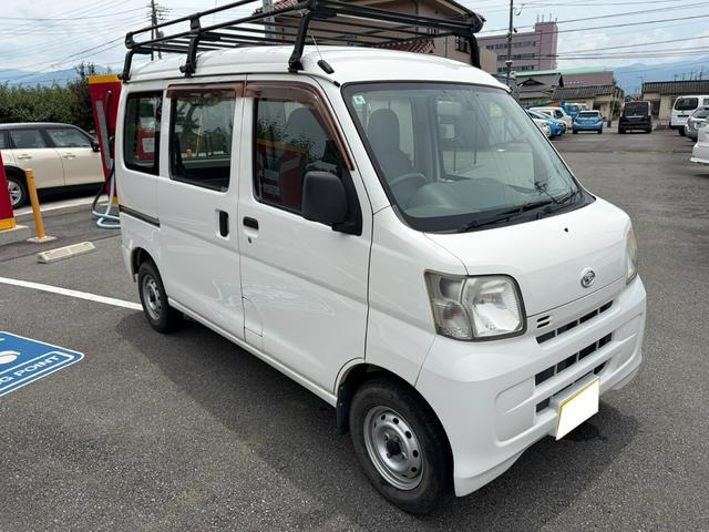 ダイハツ ハイゼットカーゴ 