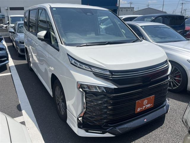トヨタ ヴォクシー 