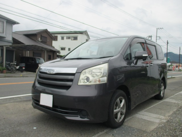 トヨタ ノア 