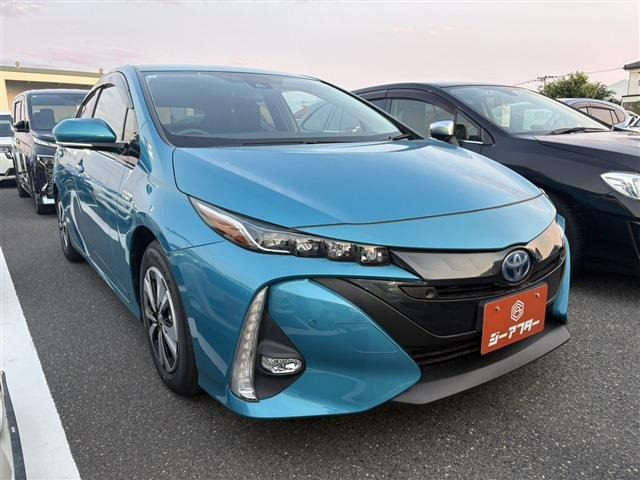 トヨタ プリウスPHV 