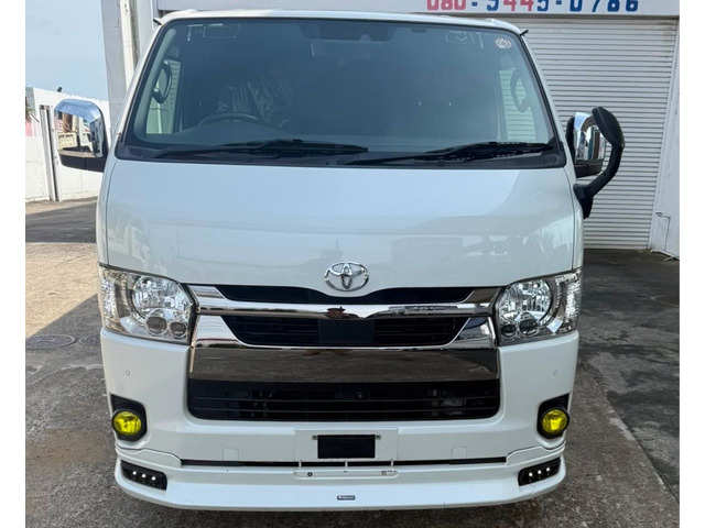 トヨタ ハイエースバン 