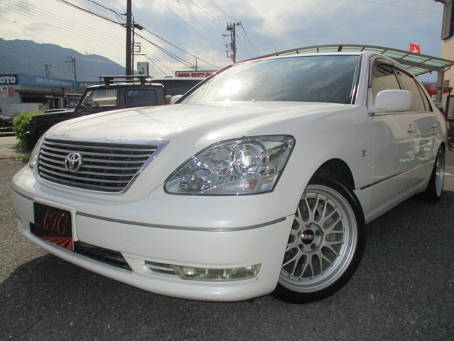 トヨタ セルシオ 