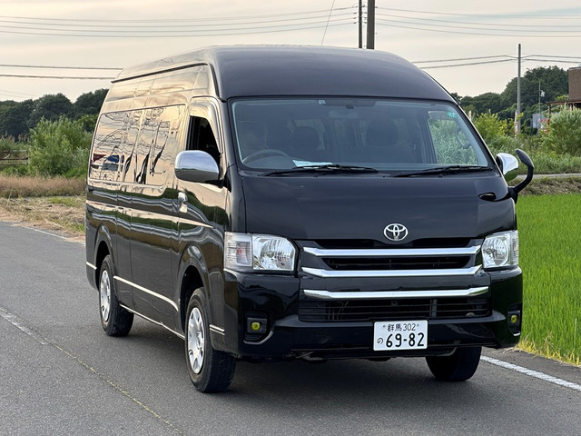 トヨタ ハイエース 