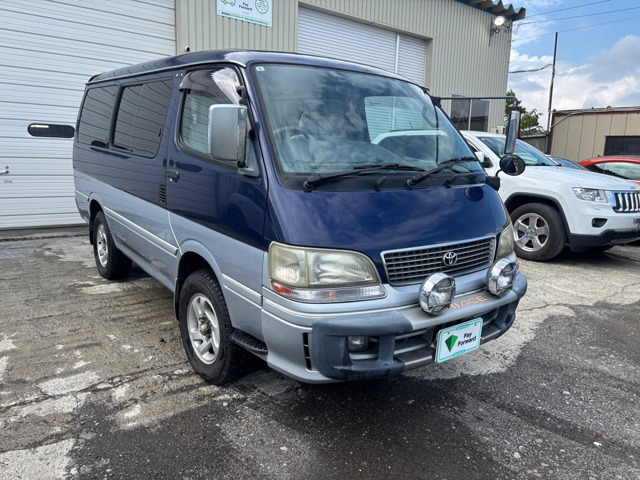 トヨタ ハイエース 