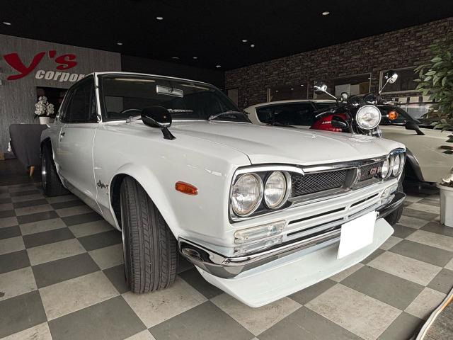 日産 スカイライン 