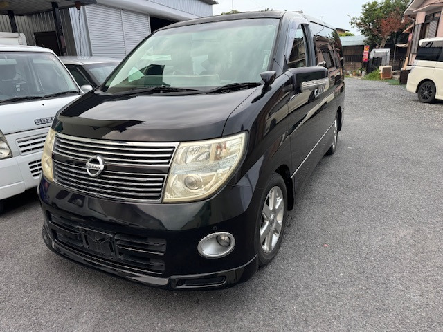 日産 エルグランド 