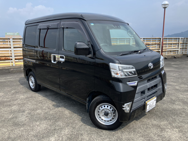トヨタ ピクシスバン 