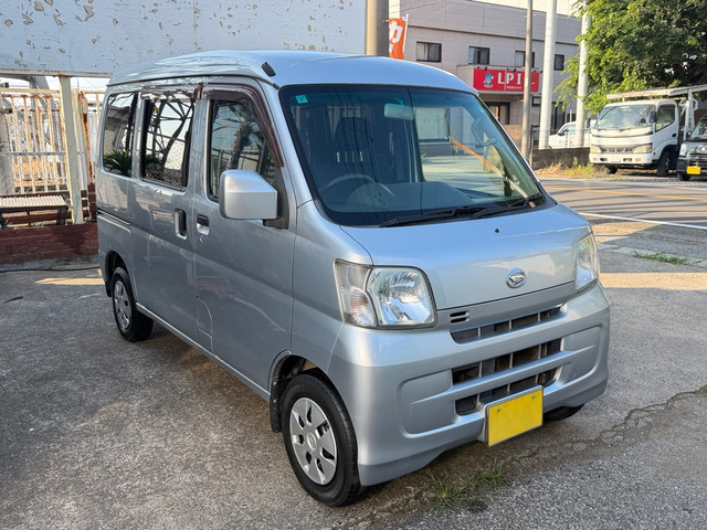 ダイハツ ハイゼットカーゴ 