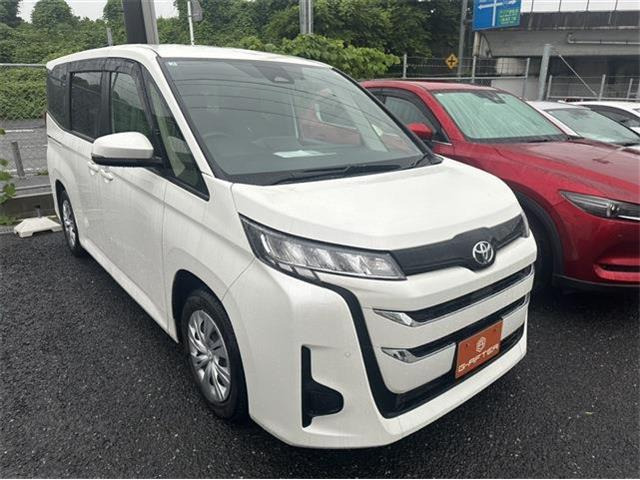 トヨタ ノア 