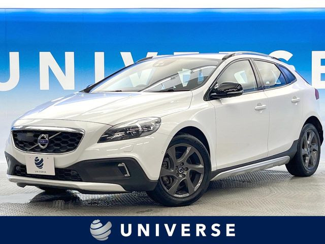 ボルボ V40クロスカントリー 