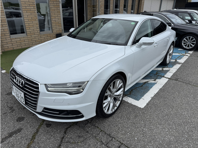 アウディ A7スポーツバック 