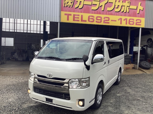 トヨタ レジアスエース 