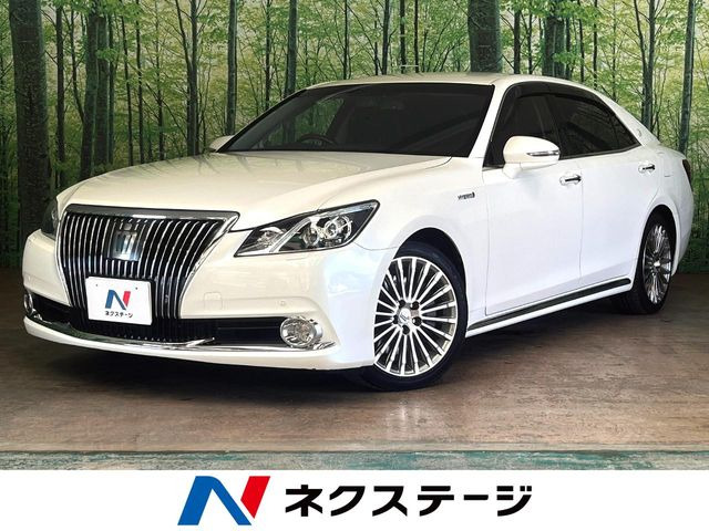 トヨタ クラウンマジェスタ 