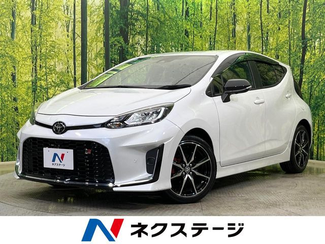 トヨタ アクア 