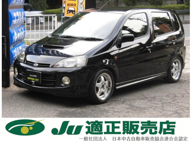 ダイハツ YRV 