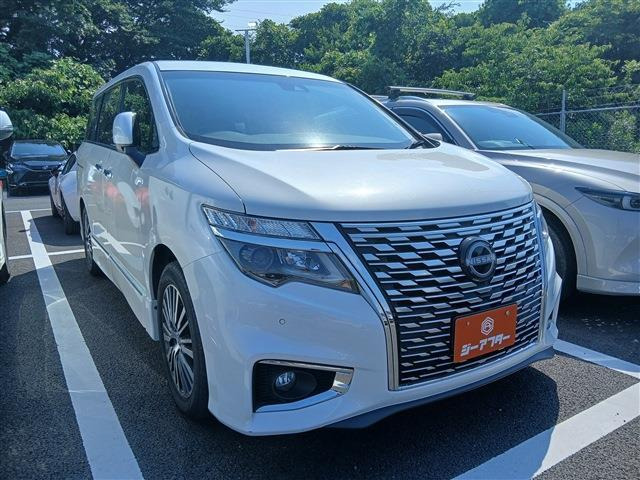 日産 エルグランド 